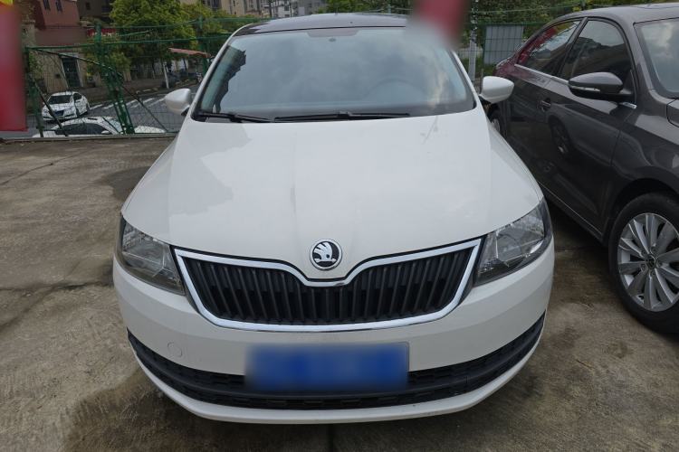 Used Skoda Rapid Spaceback 2016 Revised Version 1.6L Automatic Front-Drive Edition Front