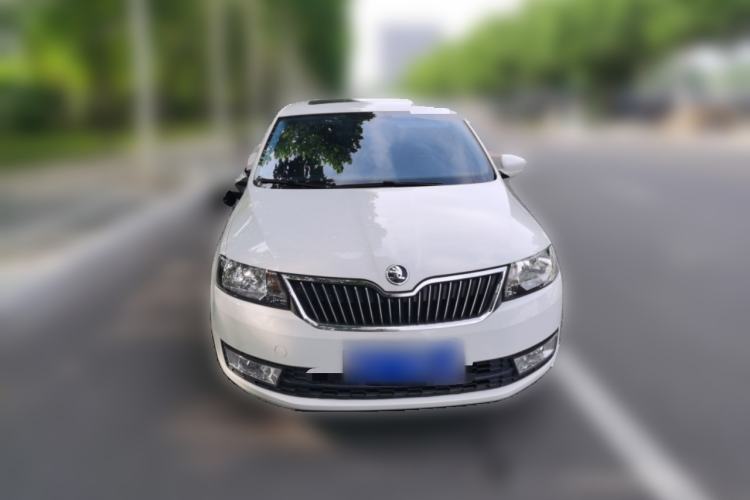 Used Skoda Rapid Spaceback 2016 Revised 1.6L Automatic Chuanxing Version Front