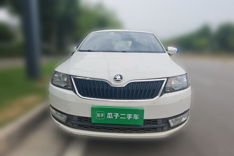 Used Skoda Rapid Spaceback 2016 Revised 1.6L Manual Chuanxing Edition Front