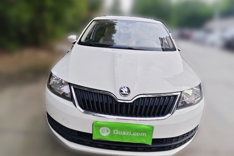 Used Skoda Rapid Spaceback 2016 Revised Version 1.4L Manual Front-Drive Edition Front