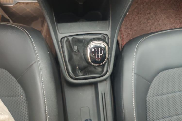 Used Skoda Rapid Spaceback 2016 Revised 1.6L Manual Chuanxing Edition Gear Lever