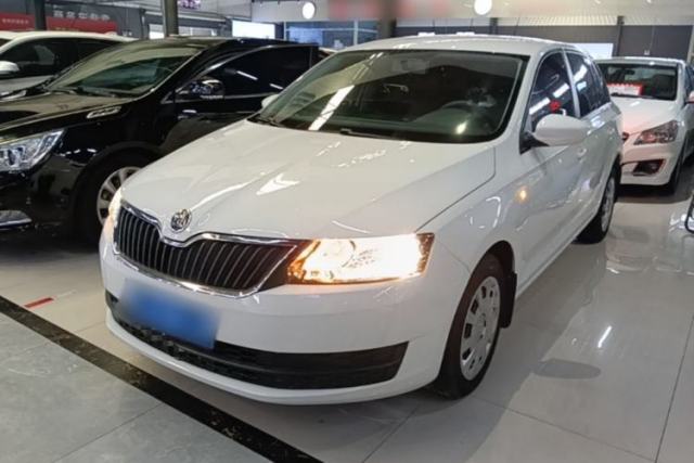 Used Skoda Rapid Spaceback 2016 Revised Version 1.6L Automatic Front-Drive Edition