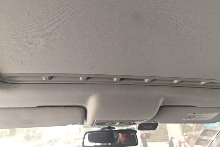 Used Skoda Rapid Spaceback 2016 Revised 1.6L Automatic Chuanxing Version Headliner