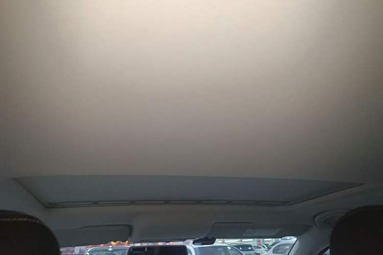 Used Skoda Rapid Spaceback 2016 Revised 1.6L Automatic Chuanxing Version Headliner