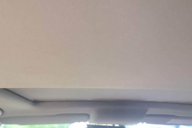 Used Skoda Rapid Spaceback 2016 Revised 1.6L Automatic Chuanxing Version Headliner