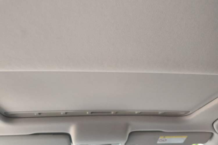 Used Skoda Rapid Spaceback 2016 Revised 1.6L Automatic Chuanxing Version Headliner