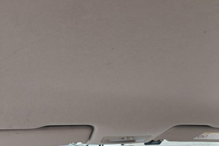 Used Skoda Rapid Spaceback 2016 Revised Version 1.6L Automatic Front-Drive Edition Headliner