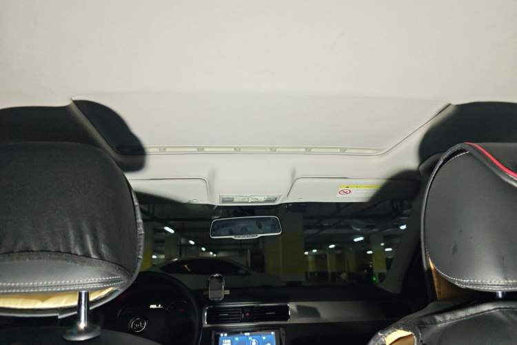 Used Skoda Rapid Spaceback 2016 1.6L Automatic Chuanxing Edition Headliner
