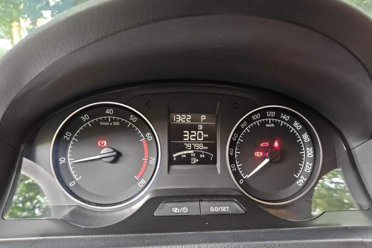 Used Skoda Rapid Spaceback 2016 Revised 1.6L Automatic Chuanxing Version Instrument Cluster