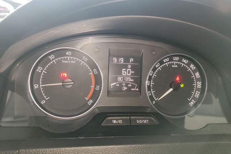 Used Skoda Rapid Spaceback 2016 Revised 1.6L Automatic Chuanxing Version Instrument Cluster