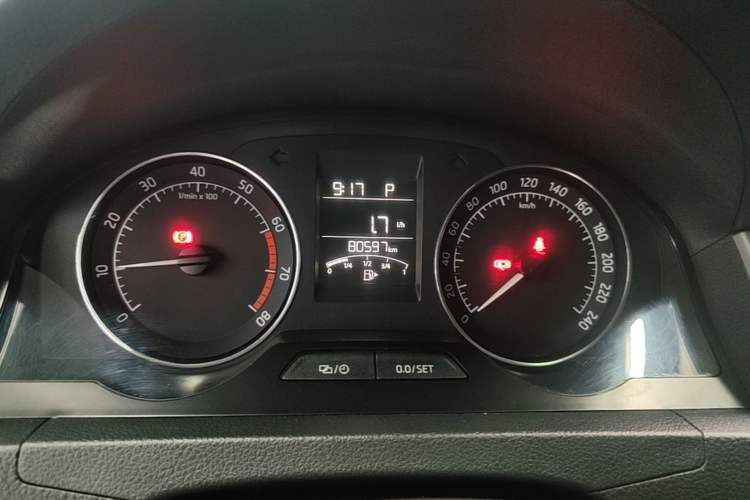 Used Skoda Rapid Spaceback 2016 Revised 1.6L Automatic Chuanxing Version Instrument Cluster