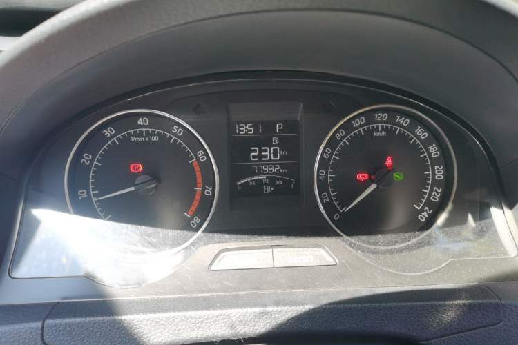 Used Skoda Rapid Spaceback 2016 1.6L Automatic Chuanxing Edition Instrument Cluster