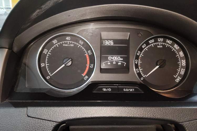 Used Skoda Rapid Spaceback 2016 Revised 1.6L Automatic Chuanxing Version Instrument Cluster