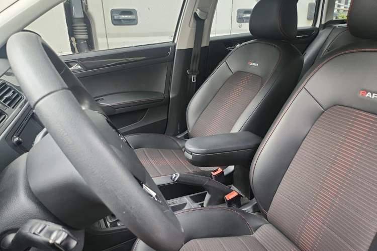 Used Skoda Rapid Spaceback 2016 Revised 1.6L Automatic Smart Drive Version Left Front Seat