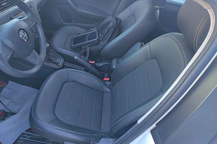 Used Skoda Rapid Spaceback 2016 Revised 1.6L Automatic Chuanxing Version Left Front Seat