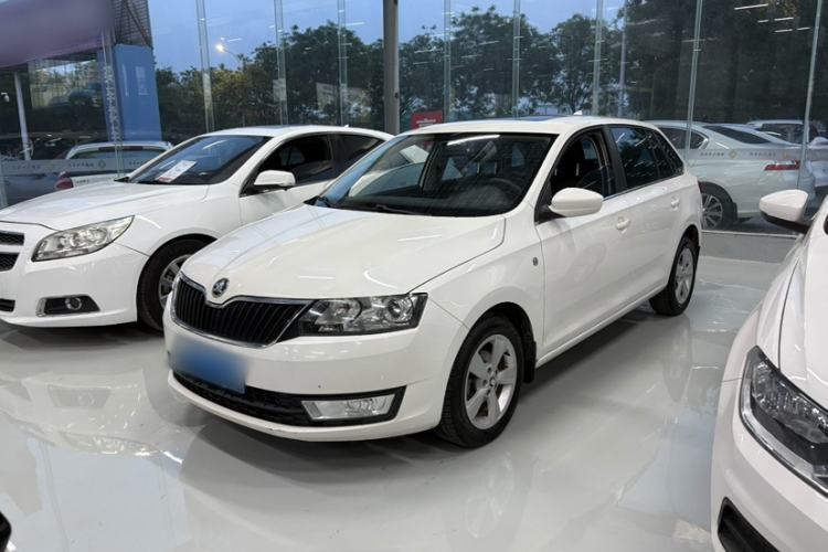 Used Skoda Rapid Spaceback 2016 Revised 1.6L Automatic Chuanxing Version Guazi used car, China used car export, Used car for sale, Used  cars, Cheapest cars for sale