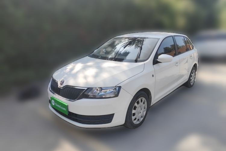 Used Skoda Rapid Spaceback 2016 Revised Version 1.6L Automatic Front-Drive Edition Guazi used car, China used car export, Used car for sale, Used  cars, Cheapest cars for sale