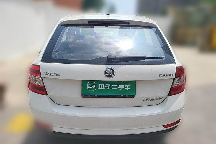 Used Skoda Rapid Spaceback 2016 Revised Version 1.4L Manual Front-Drive Edition Rear