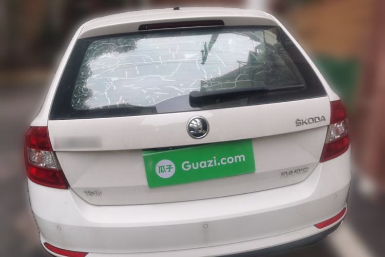 Used Skoda Rapid Spaceback 2016 Revised 1.6L Automatic Chuanxing Version Rear