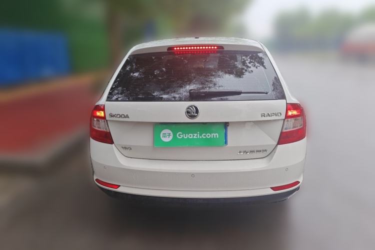 Used Skoda Rapid Spaceback 2016 Revised 1.6L Automatic Chuanxing Version Rear