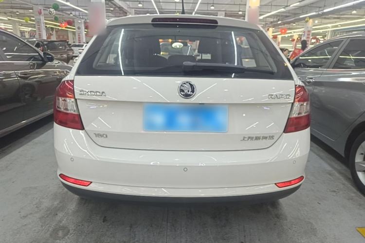 Used Skoda Rapid Spaceback 2016 Revised 1.6L Automatic Chuanxing Version Rear
