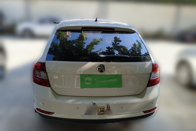 Used Skoda Rapid Spaceback 2016 Revised Version 1.4L Manual Front-Drive Edition Rear