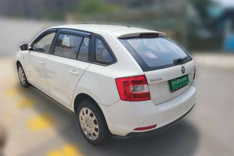 Used Skoda Rapid Spaceback 2016 Revised Version 1.4L Manual Front-Drive Edition Rear Left 45 Deg