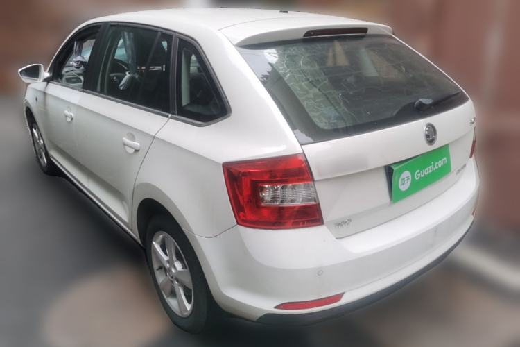 Used Skoda Rapid Spaceback 2016 Revised 1.6L Automatic Chuanxing Version Rear Left 45 Deg