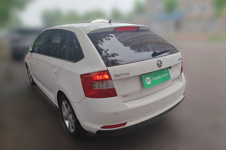 Used Skoda Rapid Spaceback 2016 Revised 1.6L Automatic Chuanxing Version Rear Left 45 Deg