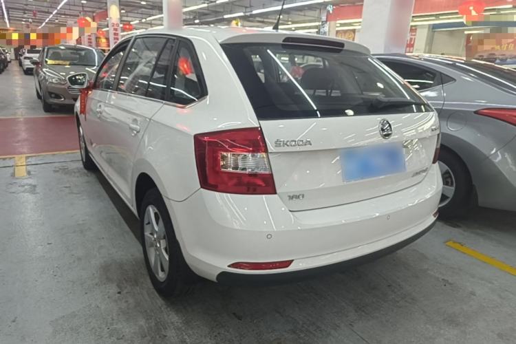 Used Skoda Rapid Spaceback 2016 Revised 1.6L Automatic Chuanxing Version Rear Left 45 Deg