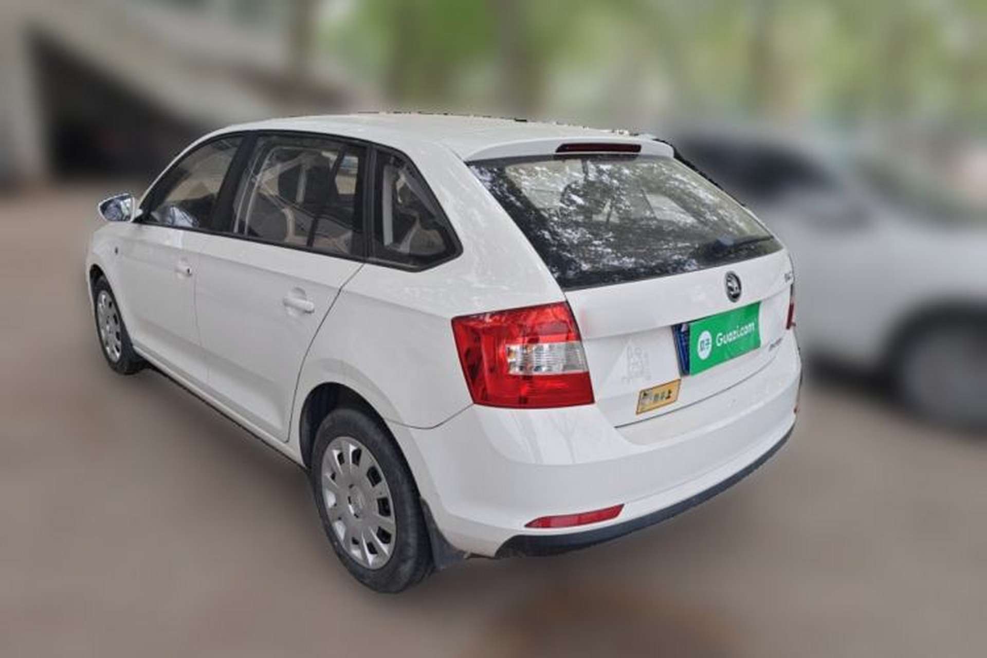 Used Skoda Rapid Spaceback 2016 Revised Version 1.4L Manual Front-Drive Edition Rear Left 45 Deg
