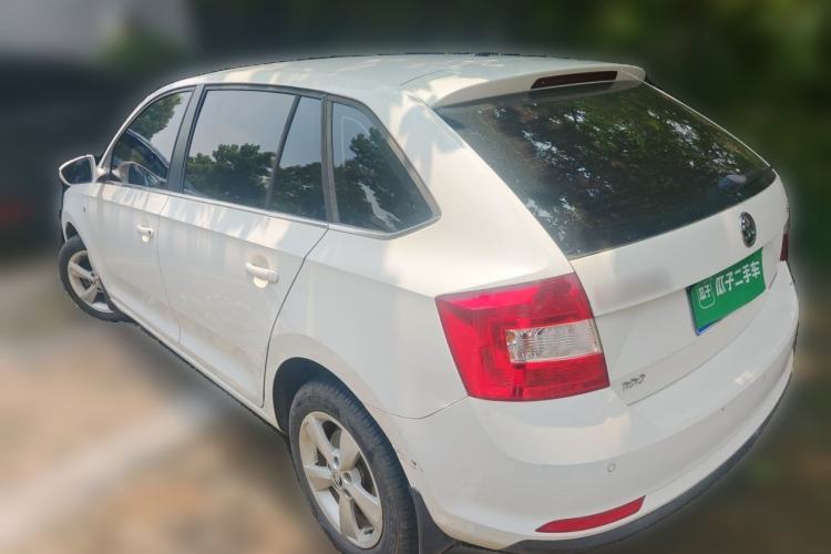 Used Skoda Rapid Spaceback 2016 1.6L Automatic Chuanxing Edition Rear Left 45 Deg