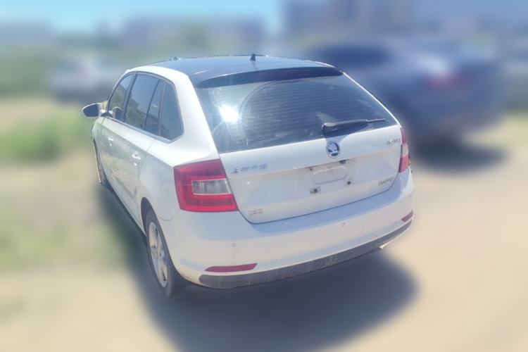 Used Skoda Rapid Spaceback 2016 Revised 1.6L Automatic Chuanxing Version Rear Left 45 Deg