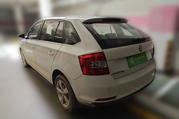 Used Skoda Rapid Spaceback 2016 Revised 1.6L Manual Chuanxing Edition Rear Left 45 Deg