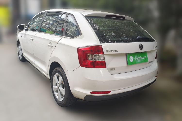 Used Skoda Rapid Spaceback 2016 Revised 1.6L Automatic Chuanxing Version Rear Left 45 Deg