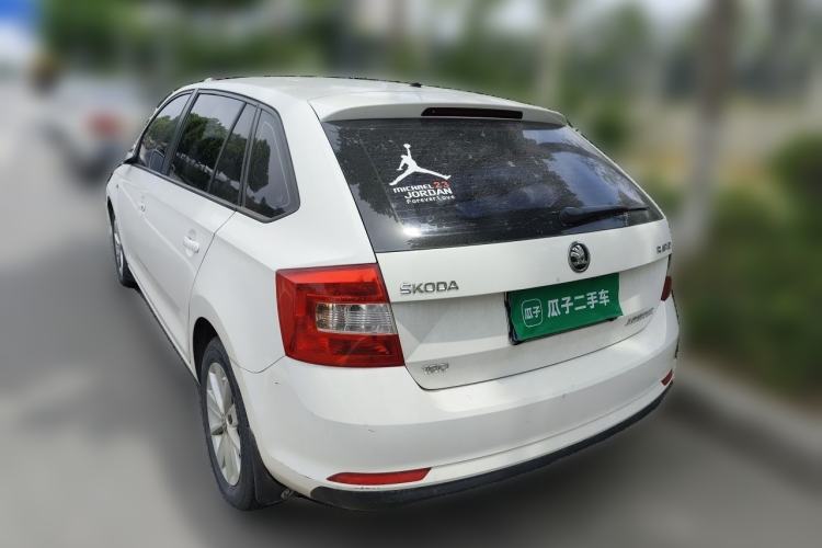 Used Skoda Rapid Spaceback 2016 Revised Version 1.6L Manual Front-Drive Edition Rear Left 45 Deg