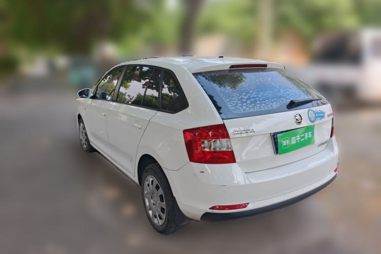 Used Skoda Rapid Spaceback 2016 Revised Version 1.4L Manual Front-Drive Edition Rear Left 45 Deg