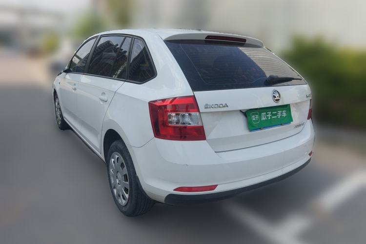 Used Skoda Rapid Spaceback 2016 Revised Version 1.4L Manual Front-Drive Edition Rear Left 45 Deg