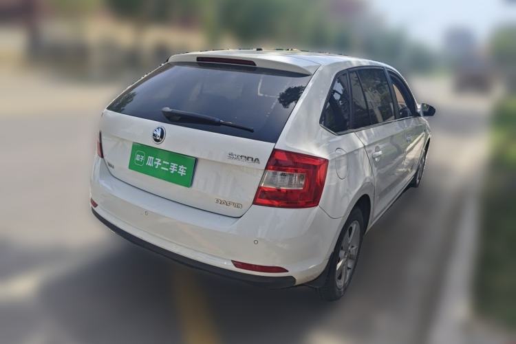 Used Skoda Rapid Spaceback 2016 Revised 1.6L Automatic Chuanxing Version Rear Right 45 Deg