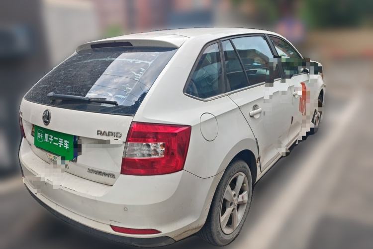 Used Skoda Rapid Spaceback 2016 Revised 1.6L Automatic Chuanxing Version Rear Right 45 Deg