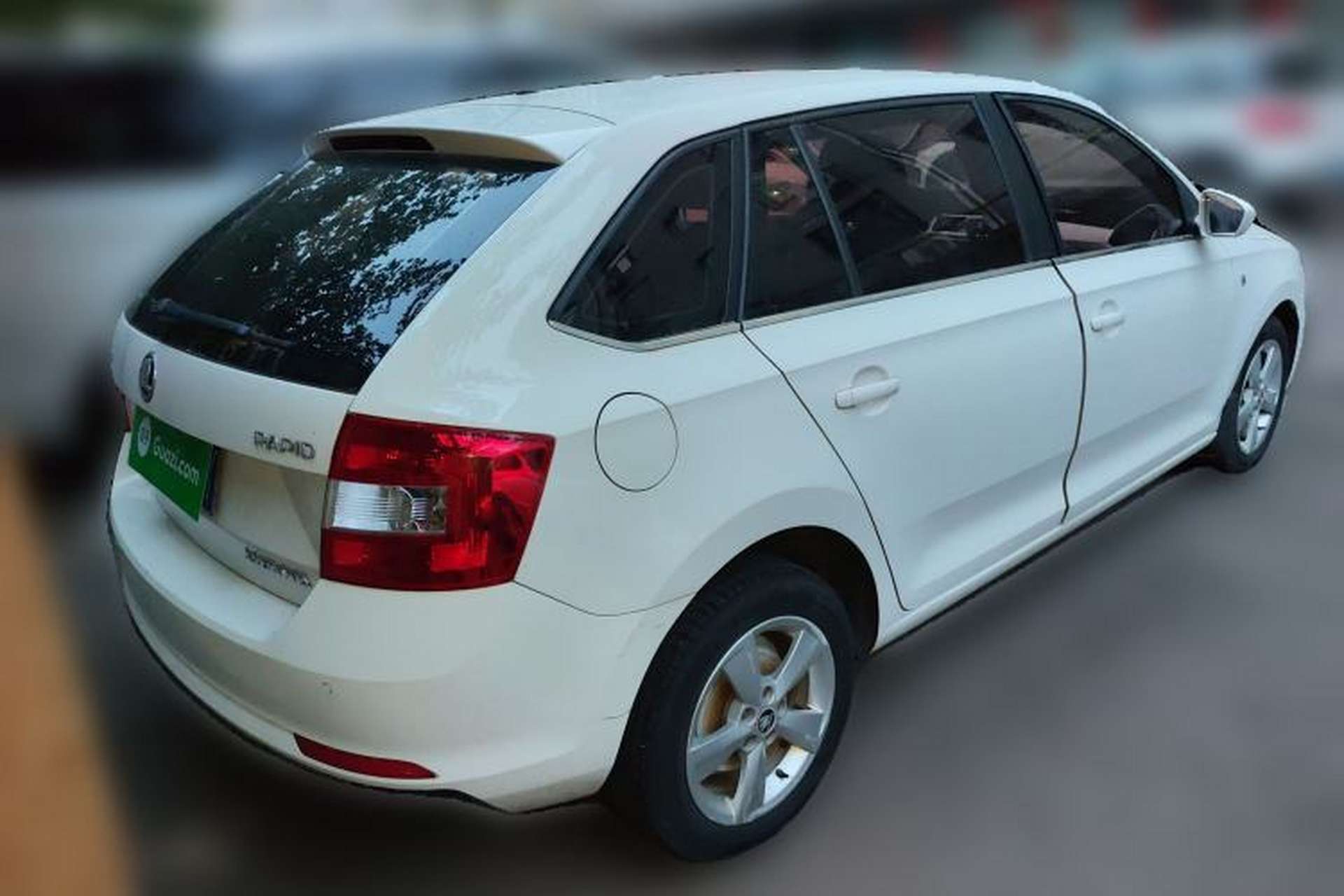 Used Skoda Rapid Spaceback 2016 Revised 1.6L Manual Chuanxing Edition Rear Right 45 Deg