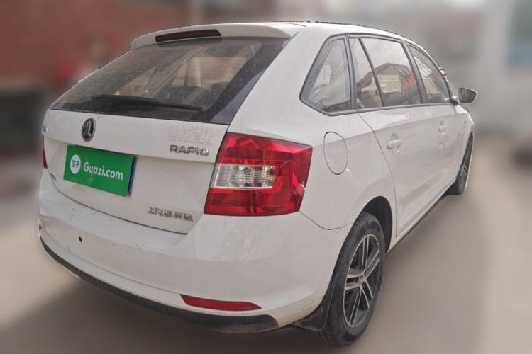 Used Skoda Rapid Spaceback 2016 Revised Version 1.6L Automatic Front-Drive Edition Rear Right 45 Deg