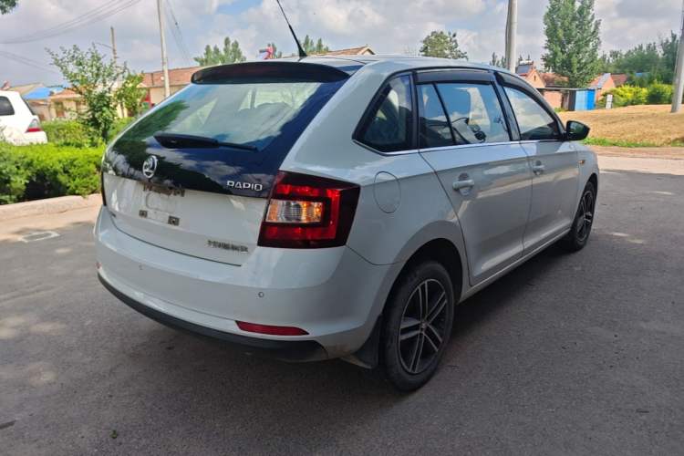 Used Skoda Rapid Spaceback 2016 Revised 1.6L Automatic Smart Drive Version Rear Right 45 Deg