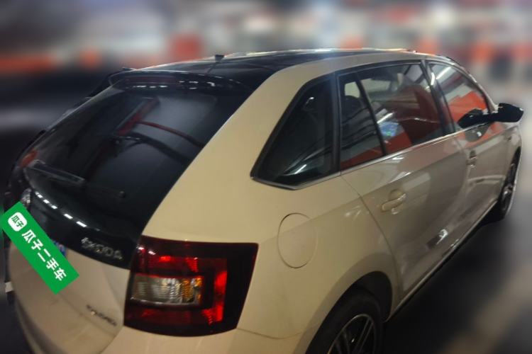 Used Skoda Rapid Spaceback 2016 Revised 1.6L Automatic Smart Drive Version Rear Right 45 Deg