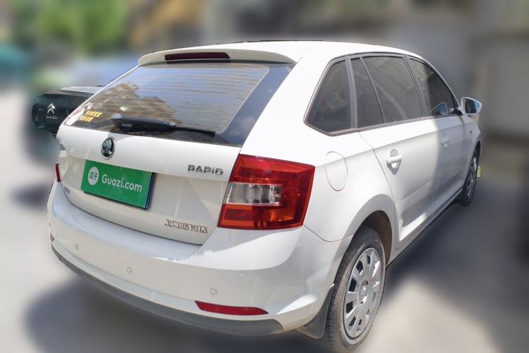 Used Skoda Rapid Spaceback 2016 1.6L Automatic Chuanxing Edition Rear Right 45 Deg