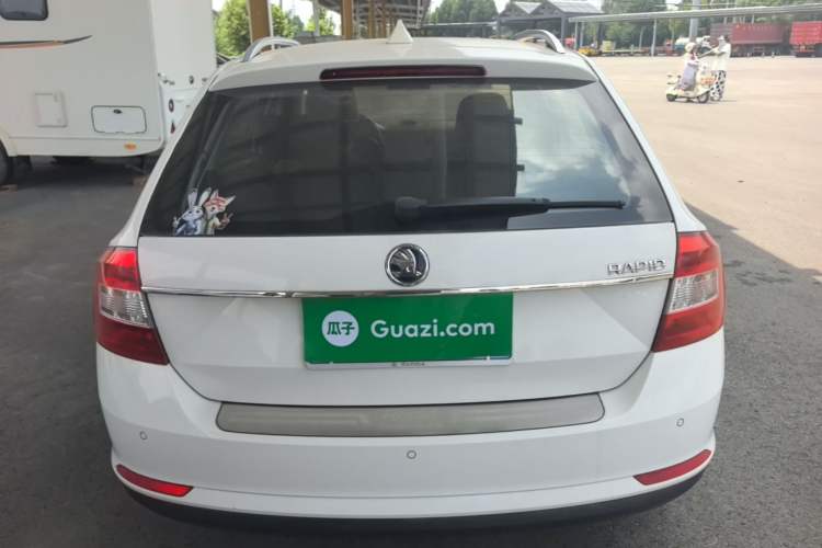 Used Skoda Rapid Spaceback 2016 Revised 1.6L Automatic Chuanxing Version Rear