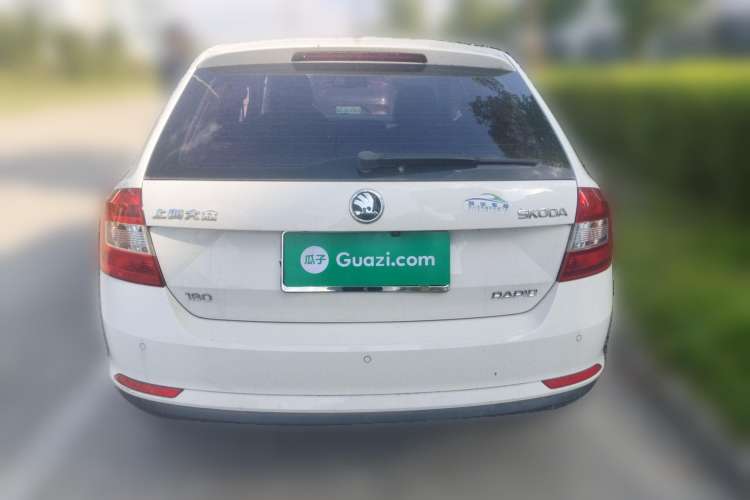 Used Skoda Rapid Spaceback 2016 Revised 1.6L Automatic Chuanxing Version Rear