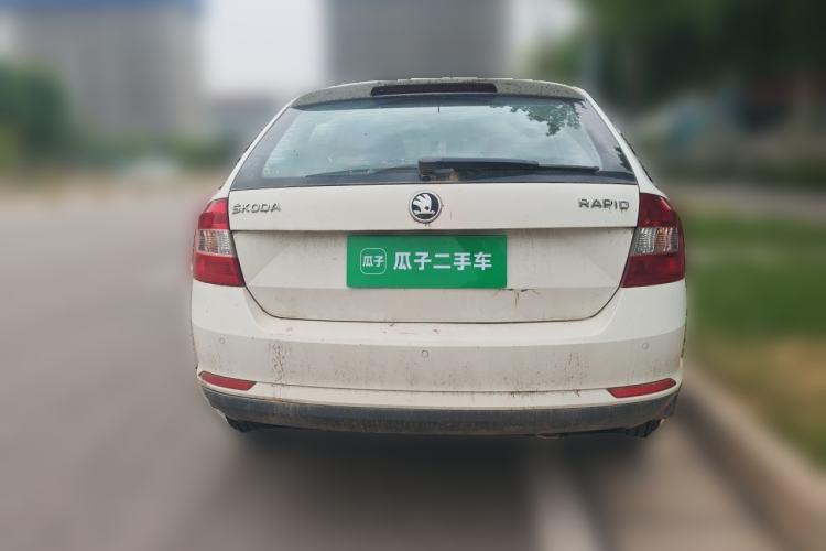 Used Skoda Rapid Spaceback 2016 Revised 1.6L Manual Chuanxing Edition Rear