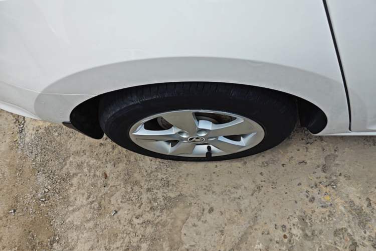 Used Skoda Rapid Spaceback 2016 Revised 1.6L Automatic Chuanxing Version Right Rear Wheel Hub