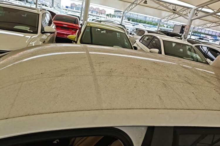 Used Skoda Rapid Spaceback 2016 Revised Version 1.4L Manual Front-Drive Edition Roof